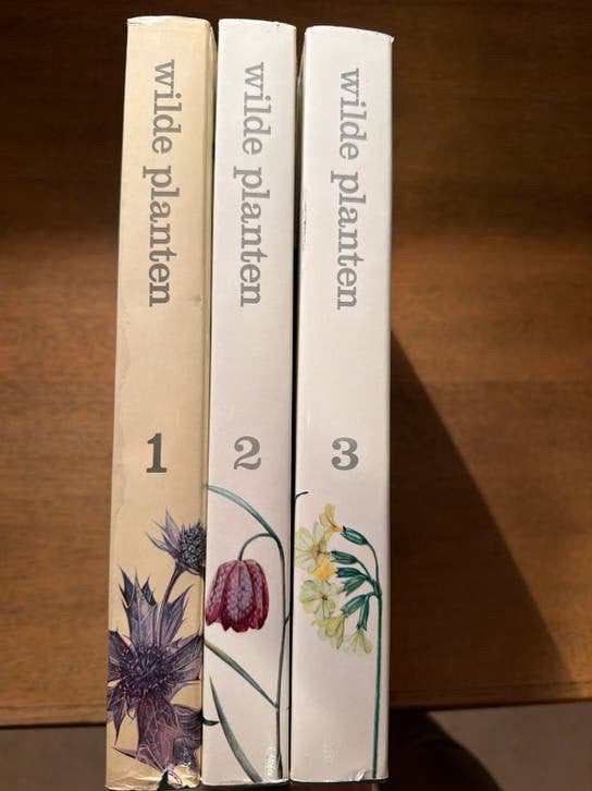 3 deligWilde Planten: Flora en Vegetatie  Natuurgebieden, Ophalen of Verzenden, Gelezen, Bloemen, Planten en Bomen