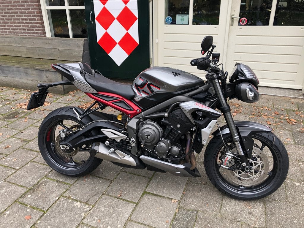Triumph STREET TRIPLE 765 RS ABS (bj 2022), Motoren, Motoren | Triumph, Triumph Motorcycles Ltd., Bedrijf, After.sales@triumph.co.uk