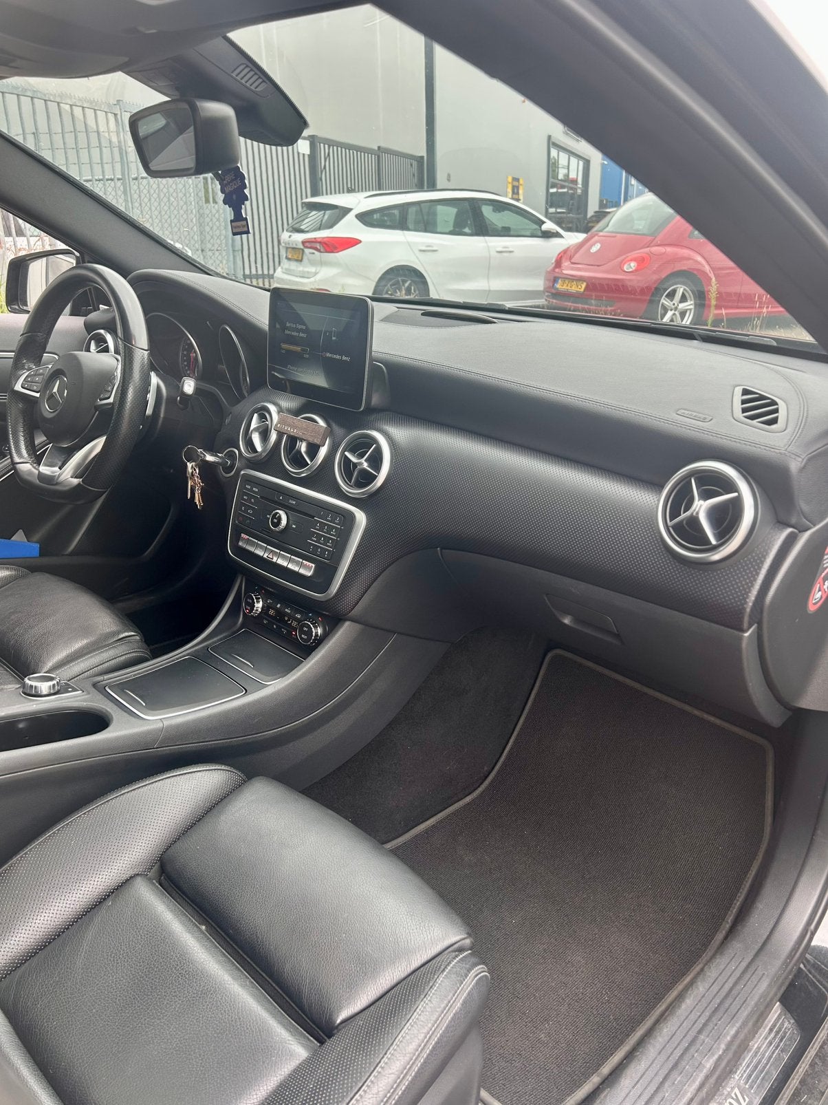 Foto 15 van Mercedes-Benz A-Klasse A220 d 177pk 7G-DCT 2017 Zwart