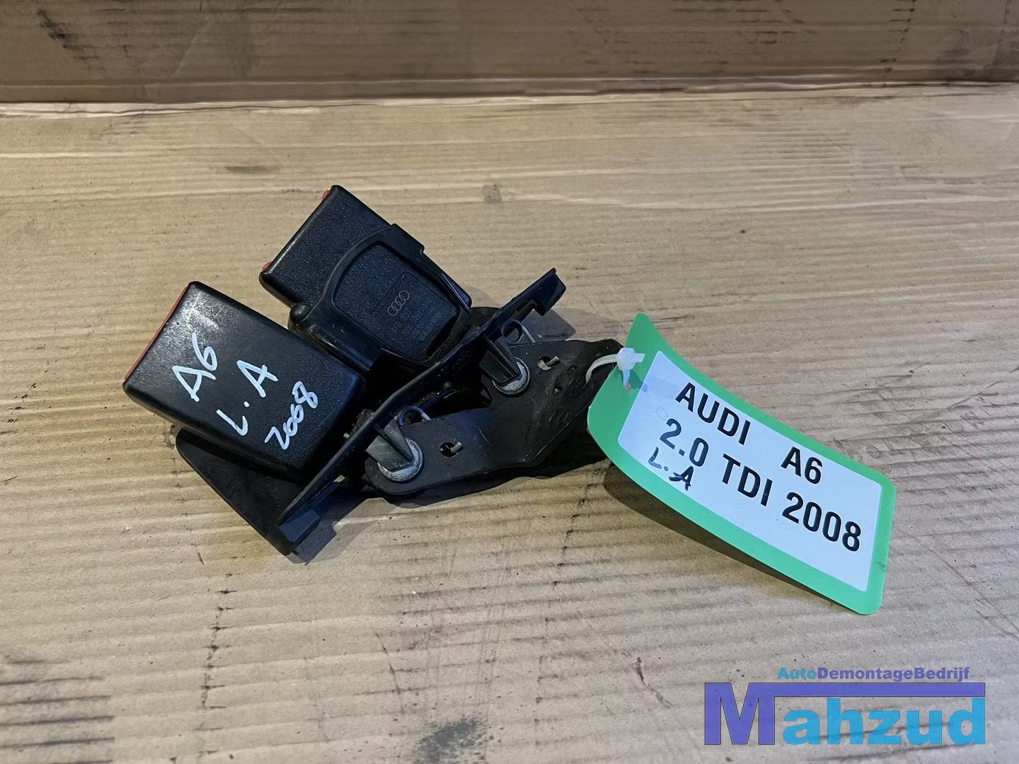 AUDI A6 C6 Links achter dubbel gordel sluiting 2005-2011, Gebruikt, AUDI AG, Auto-Union-Strasse 1
85045  Ingolstadt, DE, Kundenbetreuung@audi.de