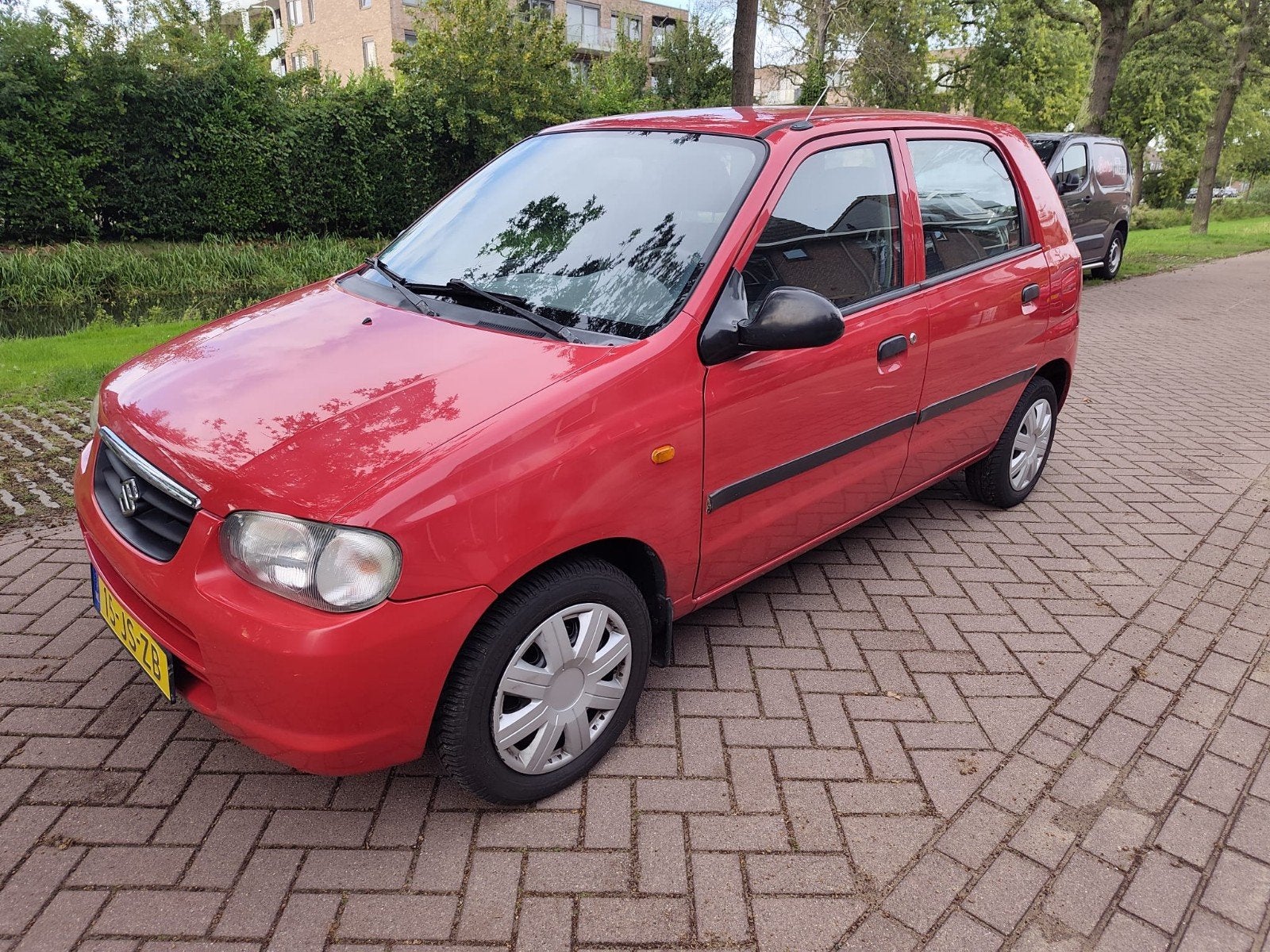 Suzuki Alto 1.1 AUTOMAAT/ Nieuwe APK, Stof, 4 cilinders, 4 stoelen, Origineel Nederlands