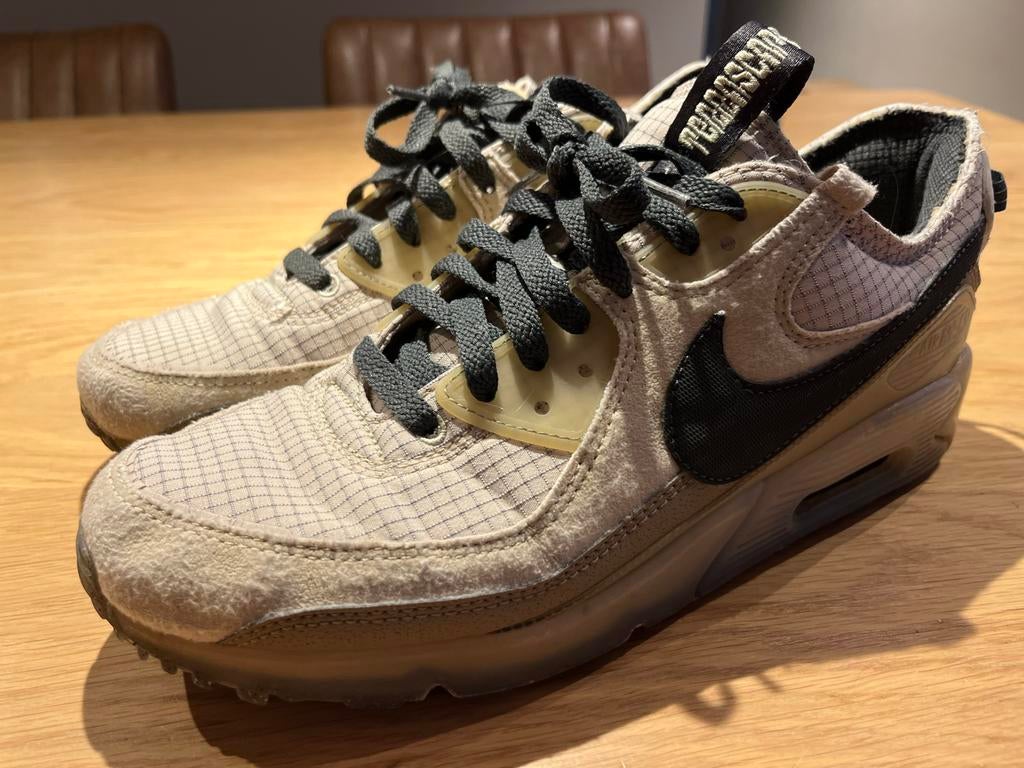 Nike Air Max 90 Terrascape - in goede staat, Kleding | Heren, Schoenen, Ophalen of Verzenden, Zo goed als nieuw, Overige kleuren