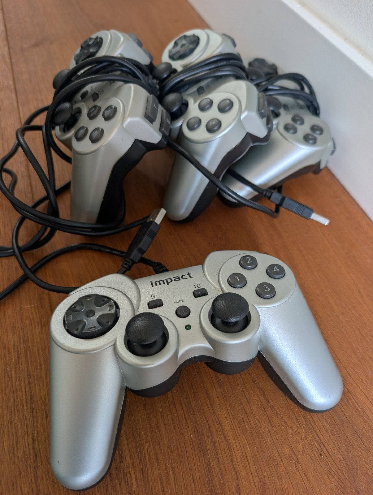 Impact USB Game Controllers PC (4 stuks), Spelcomputers en Games, Spelcomputers | Overige Accessoires, Gebruikt, PC, Overige typen