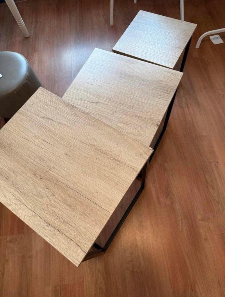 Set van 3 bijzettafels eiken look / zwart metaal, Ophalen, Minder dan 55 cm, Gebruikt, Rechthoekig