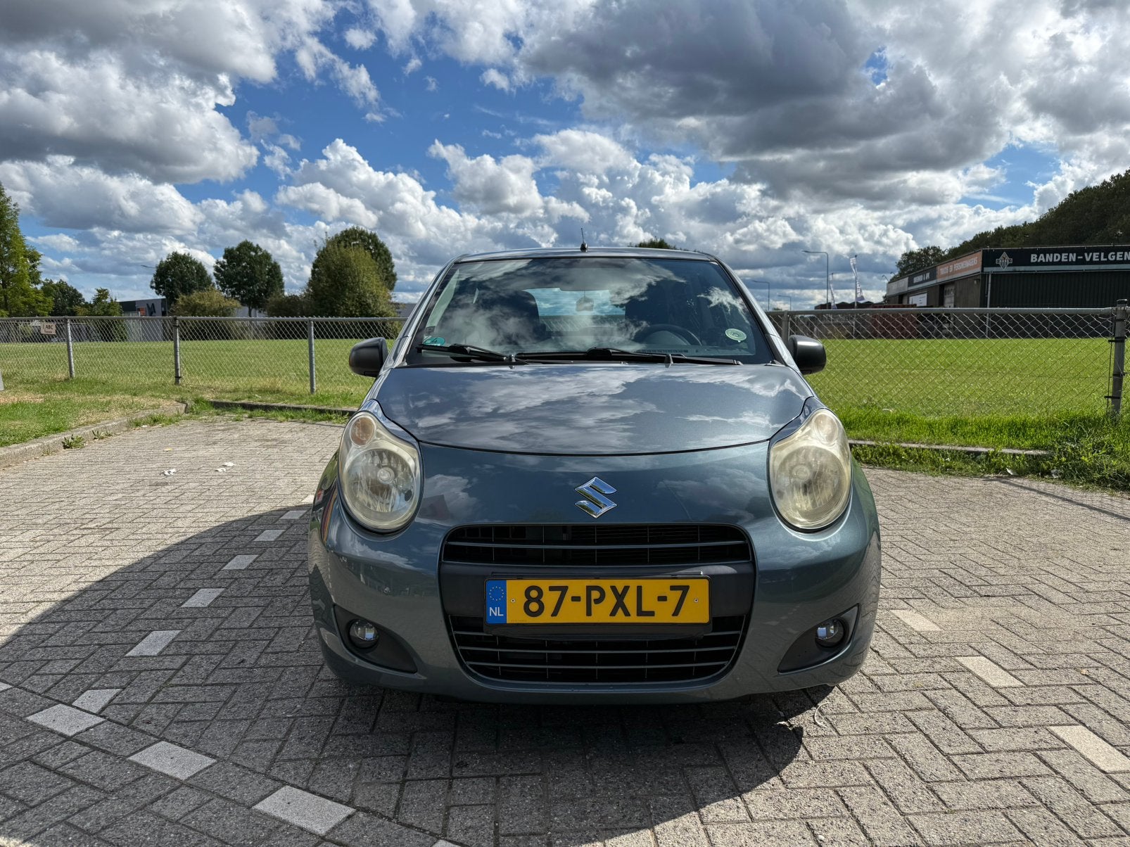 Suzuki Alto 1.0 2011 Grijs, Voorwielaandrijving, 200 kg, 4 stoelen, Origineel Nederlands