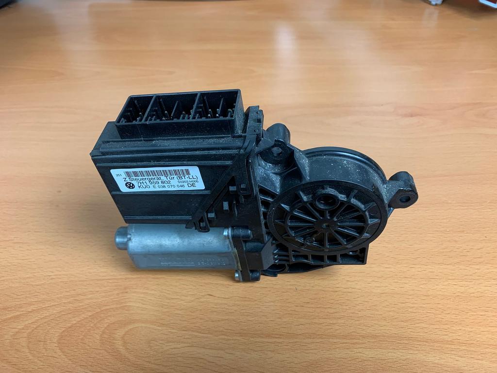 raammotor Rechts vw transporter T5 7H1959802 2004 tot 2010, Gebruikt, -, Volkswagen, -