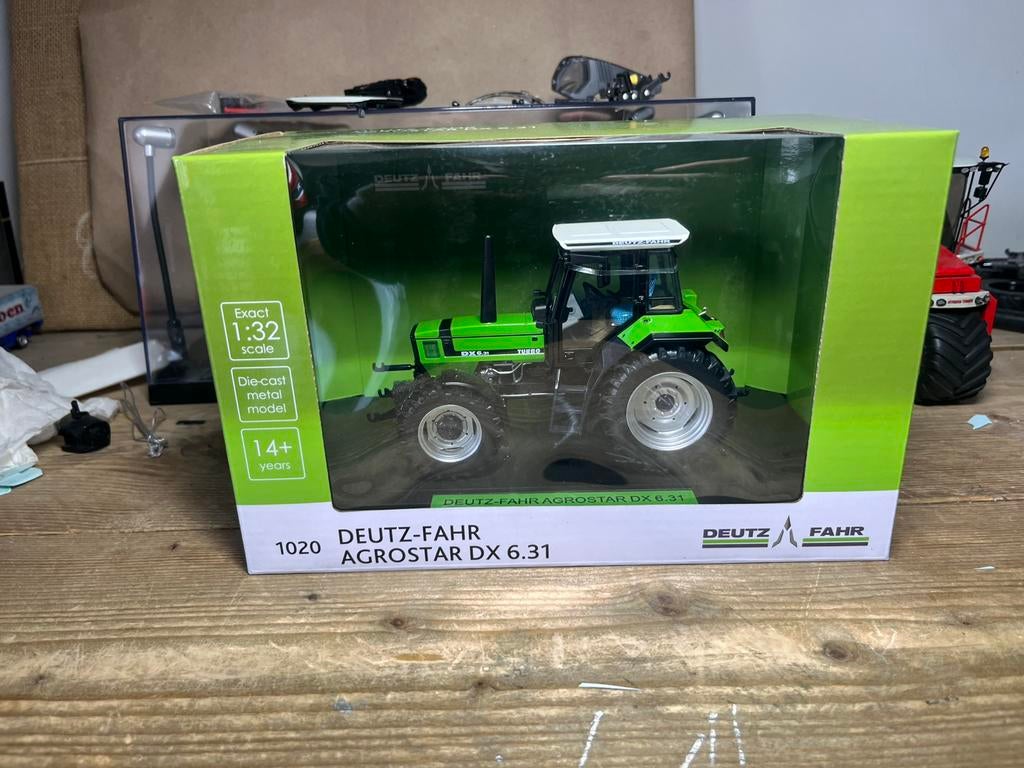 Deutz fahr agrostar 6.31 WEISE TOYS 1:32, Ophalen of Verzenden, Zo goed als nieuw, Tractor of Landbouw, Overige merken