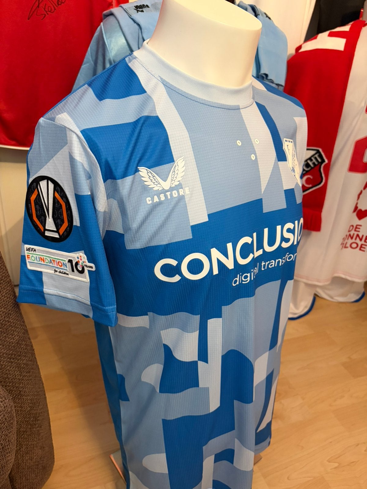 FC Utrecht Europees pro versie spelersshirt Haller, Ophalen, Zo goed als nieuw, F.C. Utrecht, Shirt