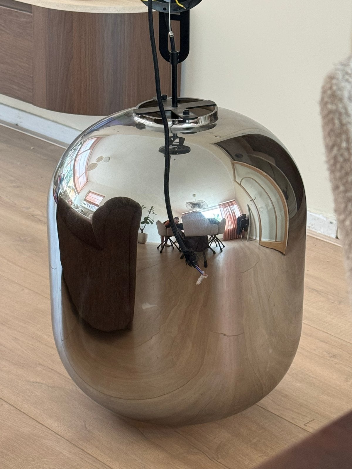 Moderne spiegelende hanglamp - Chroom design, Ophalen, Zo goed als nieuw, Metaal, E27 (groot)