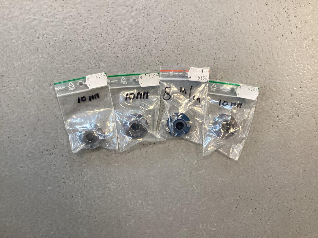 kabeldoorvoer 8 & 10 mm, Ophalen, Nieuw, Motor en Techniek