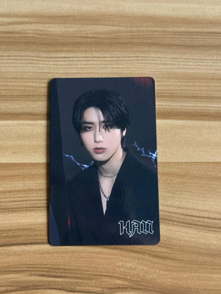 Stray Kids Han photo card dominate, Ophalen of Verzenden, Zo goed als nieuw, Foto of Kaart