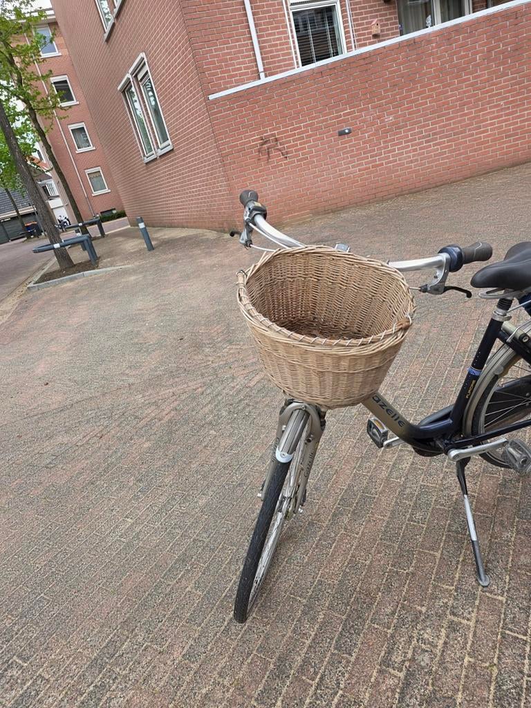 Klein fietsmandje met draaghendel, eenvoudig te bevestigen, Ophalen, Gebruikt, Fietsmand, Stuurbevestiging