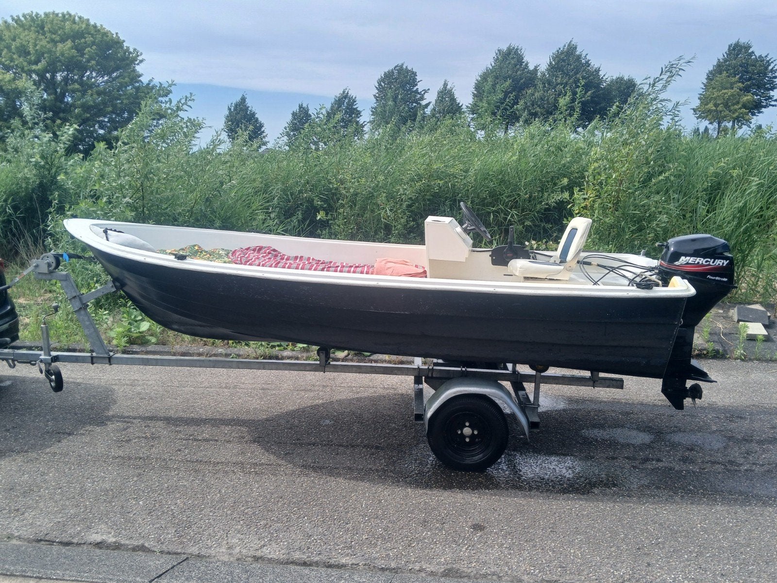 Verano 420 met 9.9 pk Mercury buitenboordmotor en rondzit, Watersport en Boten, Overige merken, Buitenboordmotor, Sloep, Kussenset