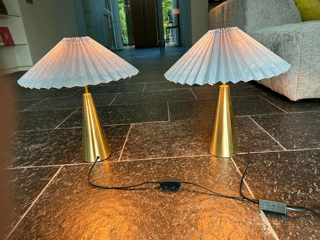 H&M Home tafellampen – set van 2 – lichtblauw/messing, Huis en Inrichting, Lampen | Tafellampen, Ophalen of Verzenden, Zo goed als nieuw