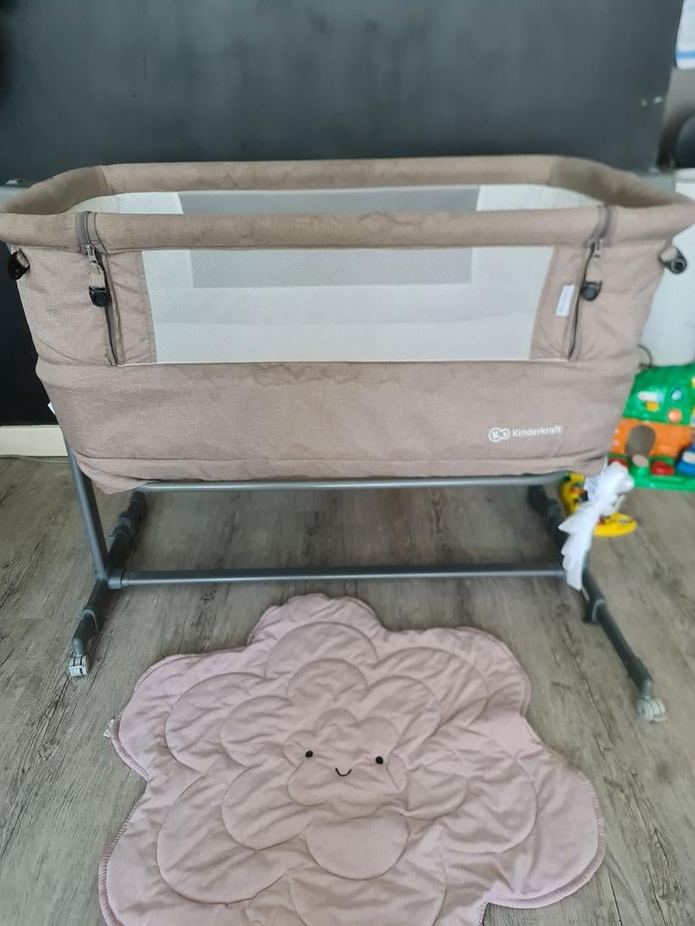 Kinderkraft neste grow co sleeper, Kinderen en Baby's, Ophalen of Verzenden, Zo goed als nieuw, Wieg