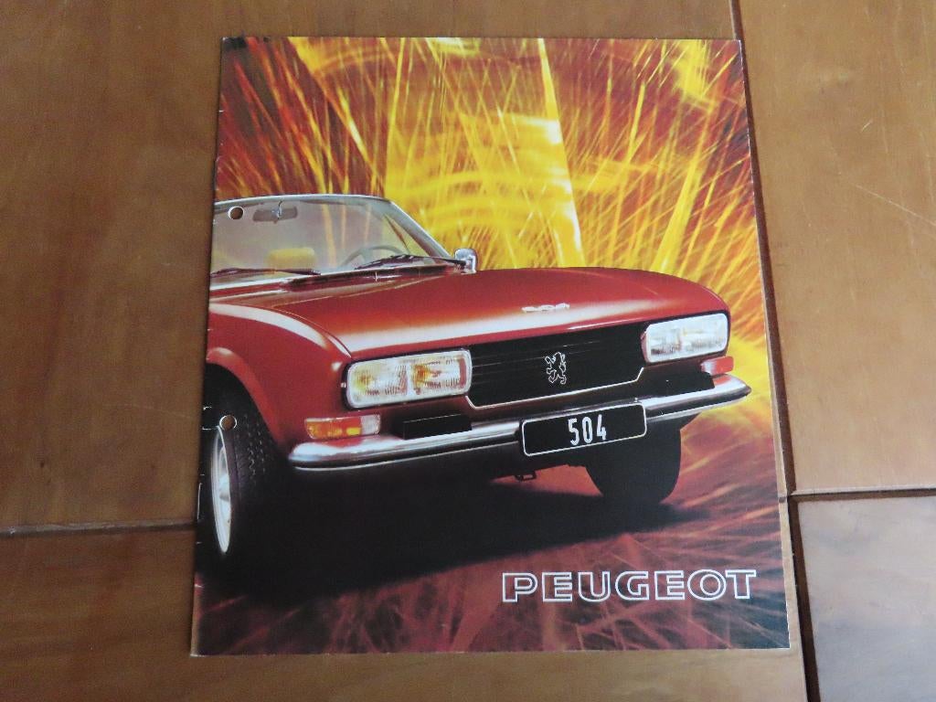 Folder Peugeot 504 Cabriolet V6, Peugeot 504 Coupe V6 74-75, Ophalen of Verzenden, Zo goed als nieuw, Peugeot, Peugeot