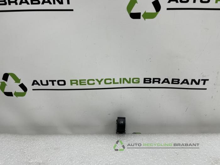 Elektrisch Raam Schakelaar van een Volkswagen Bora, Auto-onderdelen, Gebruikt, -, -, Ophalen of Verzenden