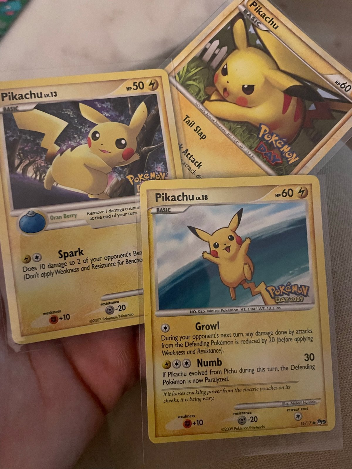 Pikachu Pokémon Day Stamped Kaarten - Set van 3, Ophalen of Verzenden, Zo goed als nieuw, Meerdere kaarten