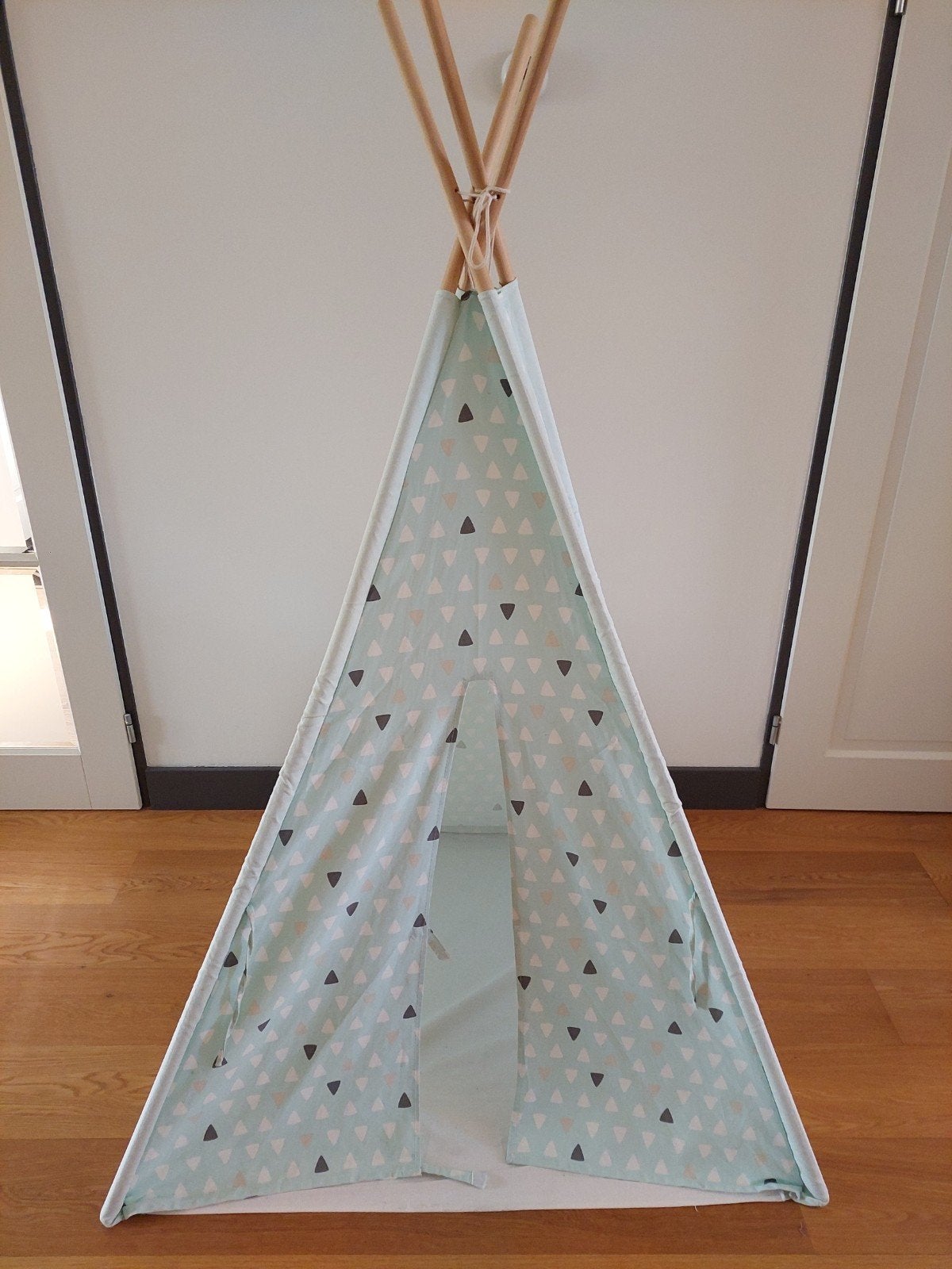 Kinder speeltent tipi, Ophalen, Zo goed als nieuw, Hout