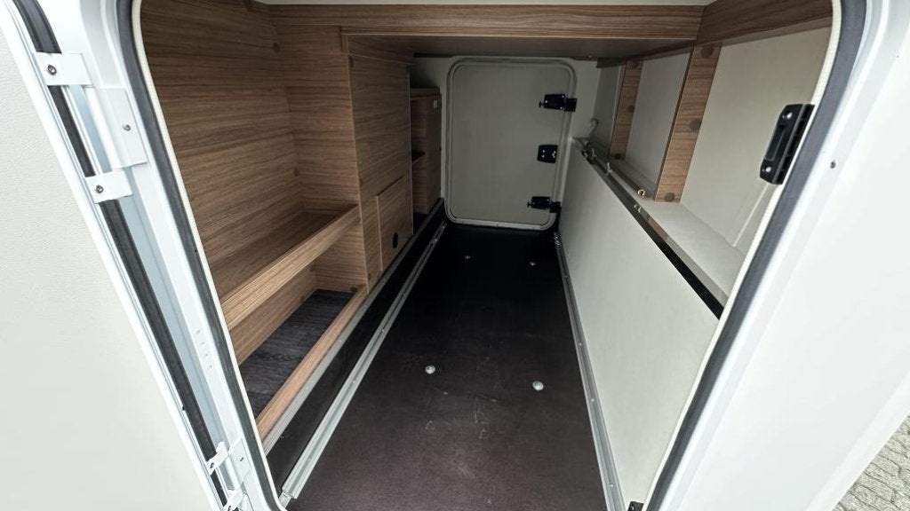 Knaus L!ve I 650 MEG AUTOMAAT 180PK, Ringverwarming, Fiat, Oven, 6 tot 7 meter