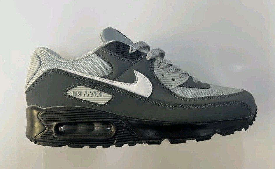 Nike Air Max 90 Classic & BW - Diverse maten, Kleding | Heren, Schoenen, Zwart, Info@nike.com, Nike, Nieuw