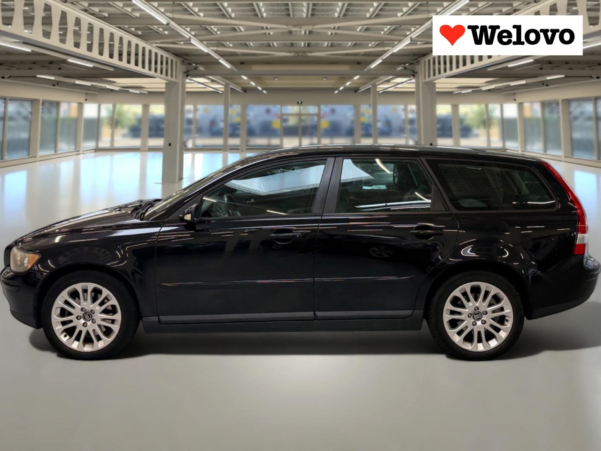 Volvo V50 2.4 Summum Leder/Automaat/Stoelverwarming/Garantie, Gebruikt, Zwart, 700 kg, Stoelverwarming