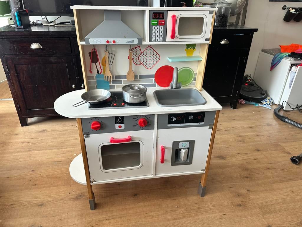 Speelkeuken met licht en geluid + tas met accessoires, Ophalen, Gebruikt