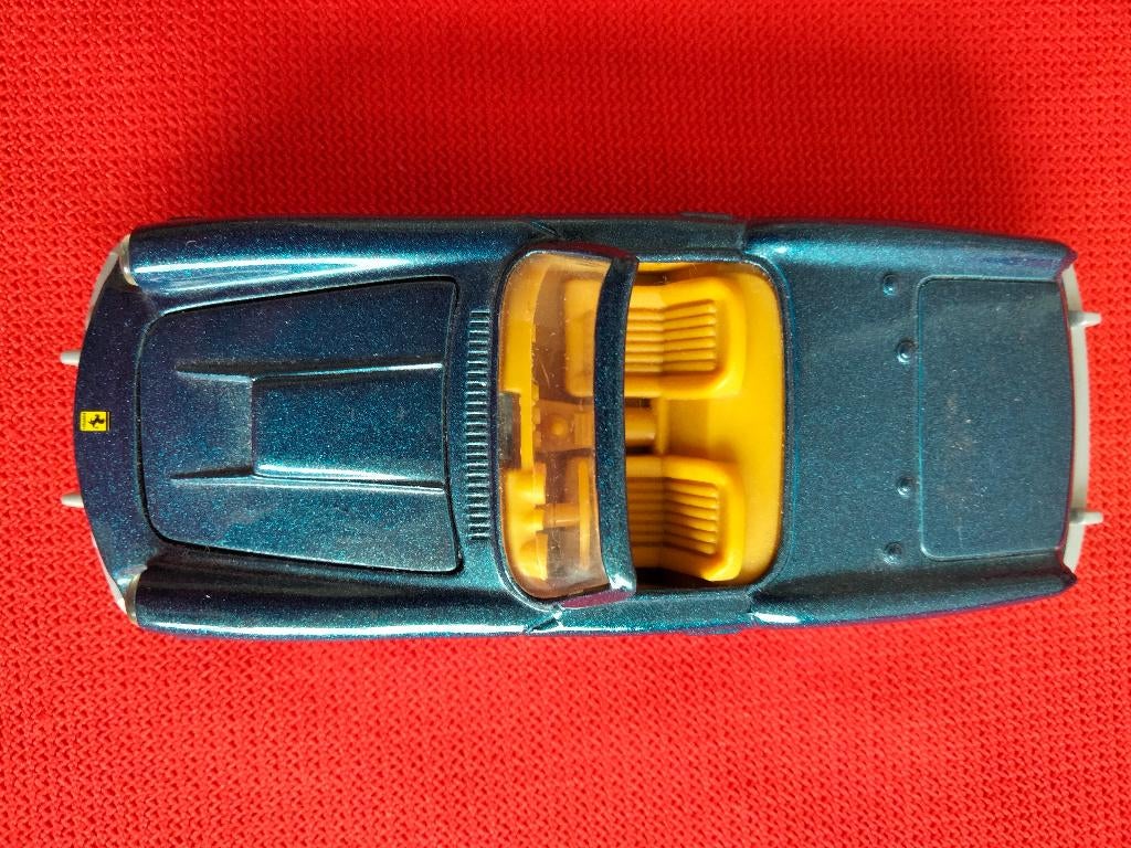 speelgoed auto deel 8, Ophalen