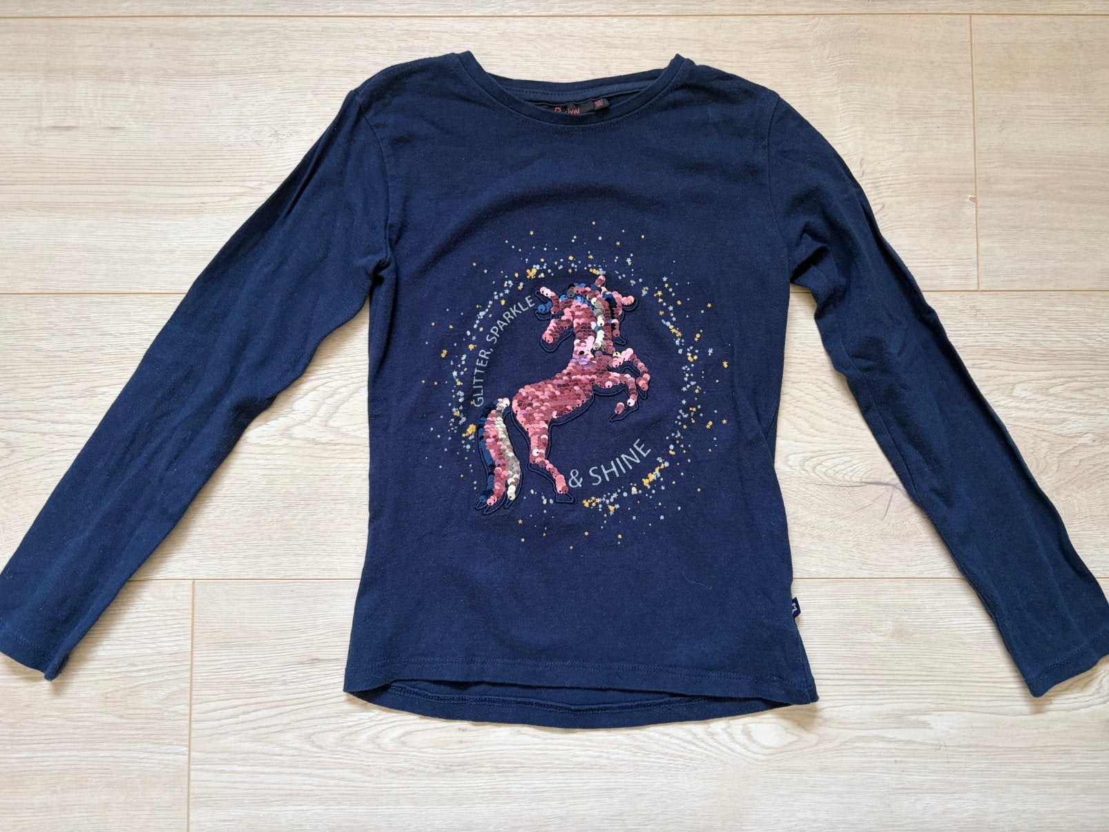 2 vesten 128/134 en 134/140., Kinderen en Baby's, Kinderkleding | Maat 128, Ophalen, Zo goed als nieuw, Meisje, Trui of Vest