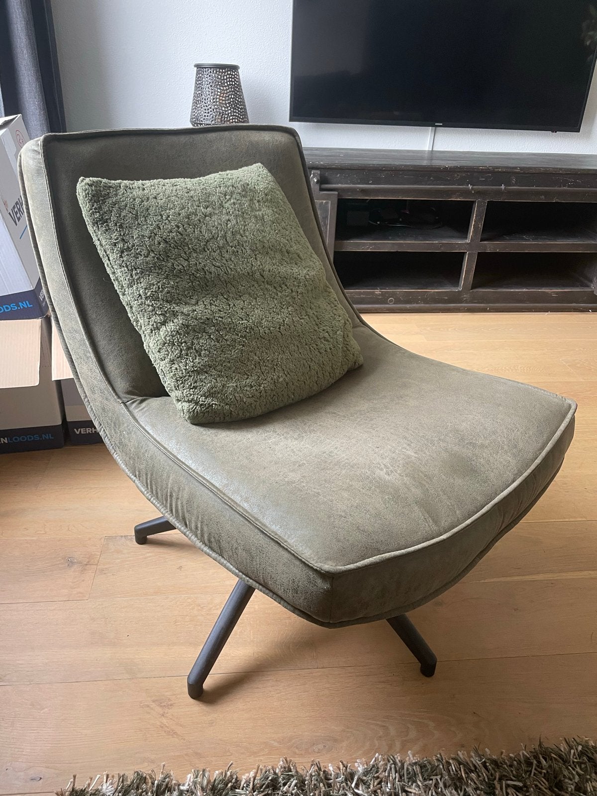 Leuk en mooi draaibaar groen fauteuiltje, Ophalen, Overige kleuren, Zo goed als nieuw, Eén
