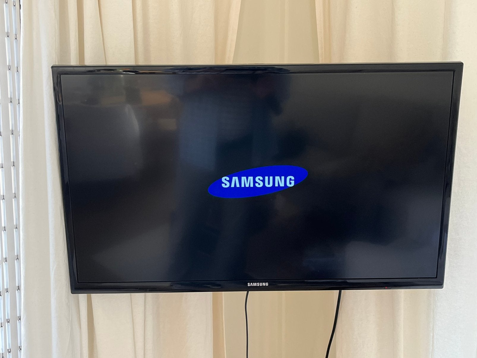Beeldscherm Samsung, Ophalen of Verzenden, Zo goed als nieuw, 60 tot 80 cm, Samsung