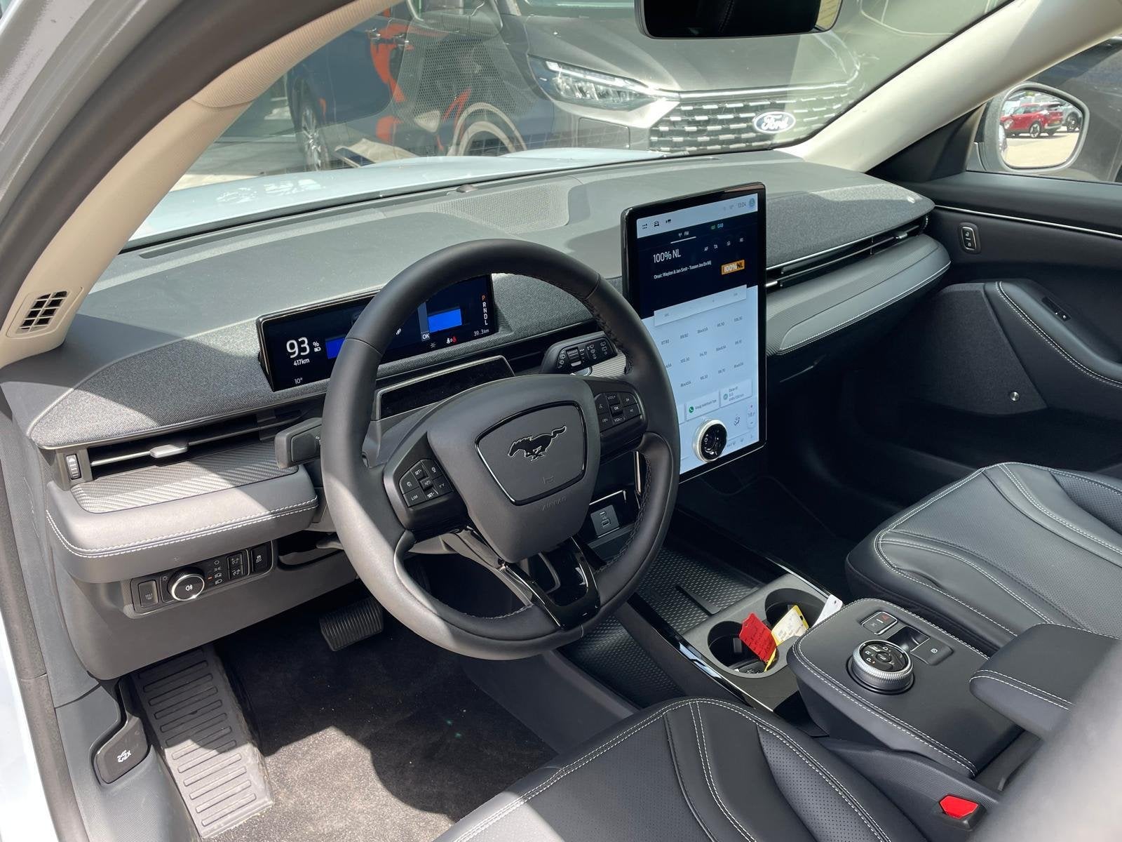 Ford Mustang Mach-E Standard RWD 73 kWh, 12 maanden, Gebruikt, Zwart, Automatische klimaatregeling