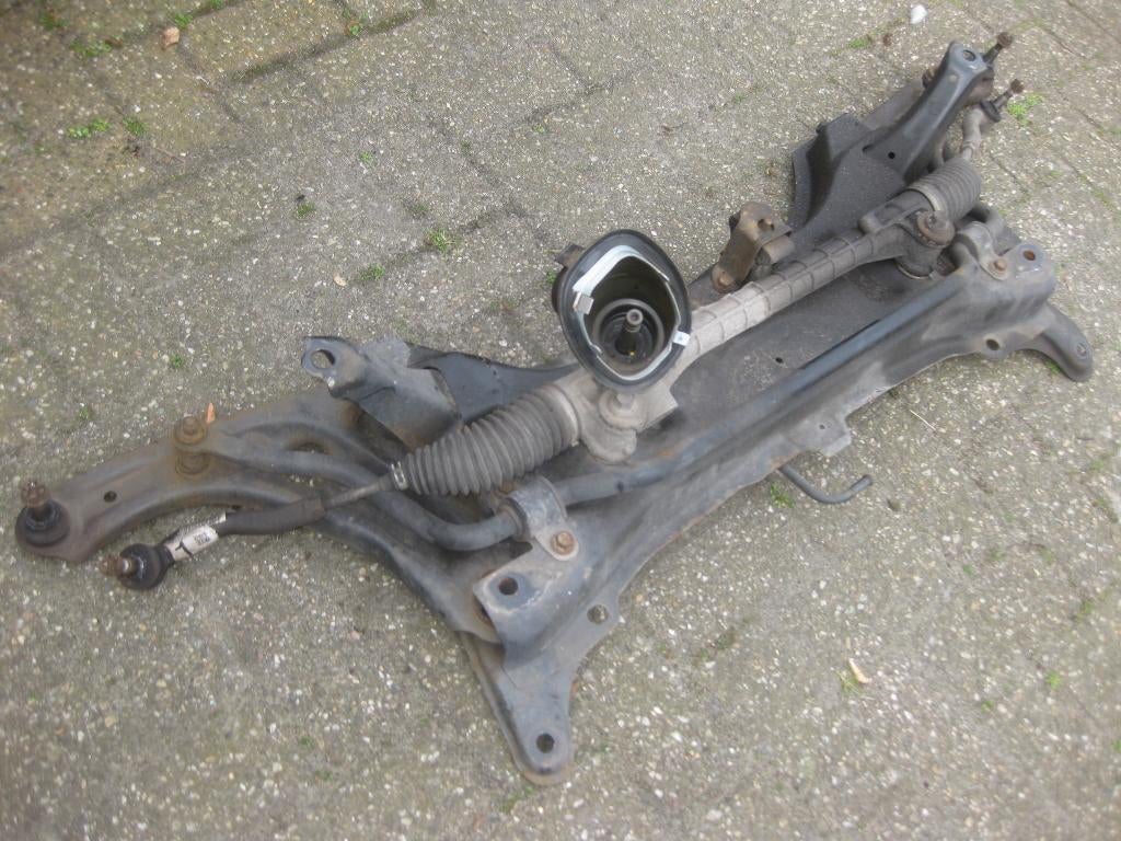 ophanging , subframe, toyota aygo, citroen c1, peugeot 107, Ophalen of Verzenden, Citroën