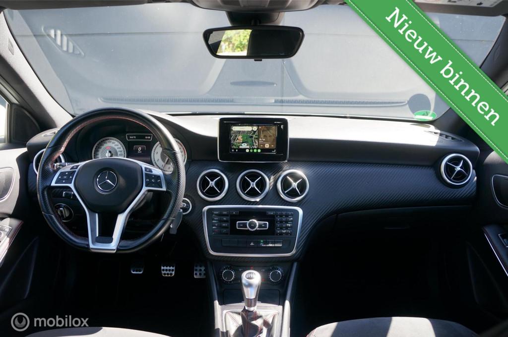Mercedes Benz A-klasse A180 Prestige AMG Xenon Apple/Android, Auto's, Mercedes-Benz, Voorwielaandrijving, Gebruikt, 4 cilinders