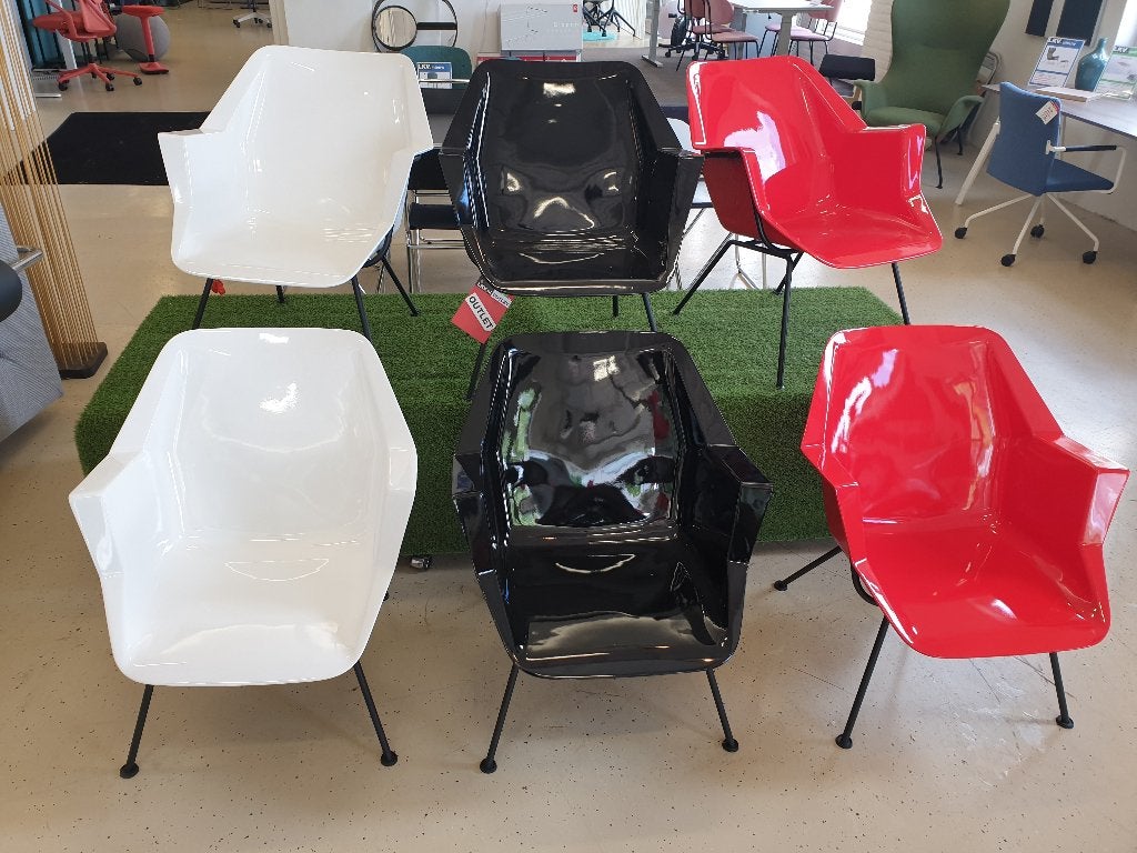 Gispen 416 fauteuil Polyester kuip Wit / Zwart / Rood, Huis en Inrichting, Fauteuils, Ophalen, Minder dan 75 cm, Zo goed als nieuw