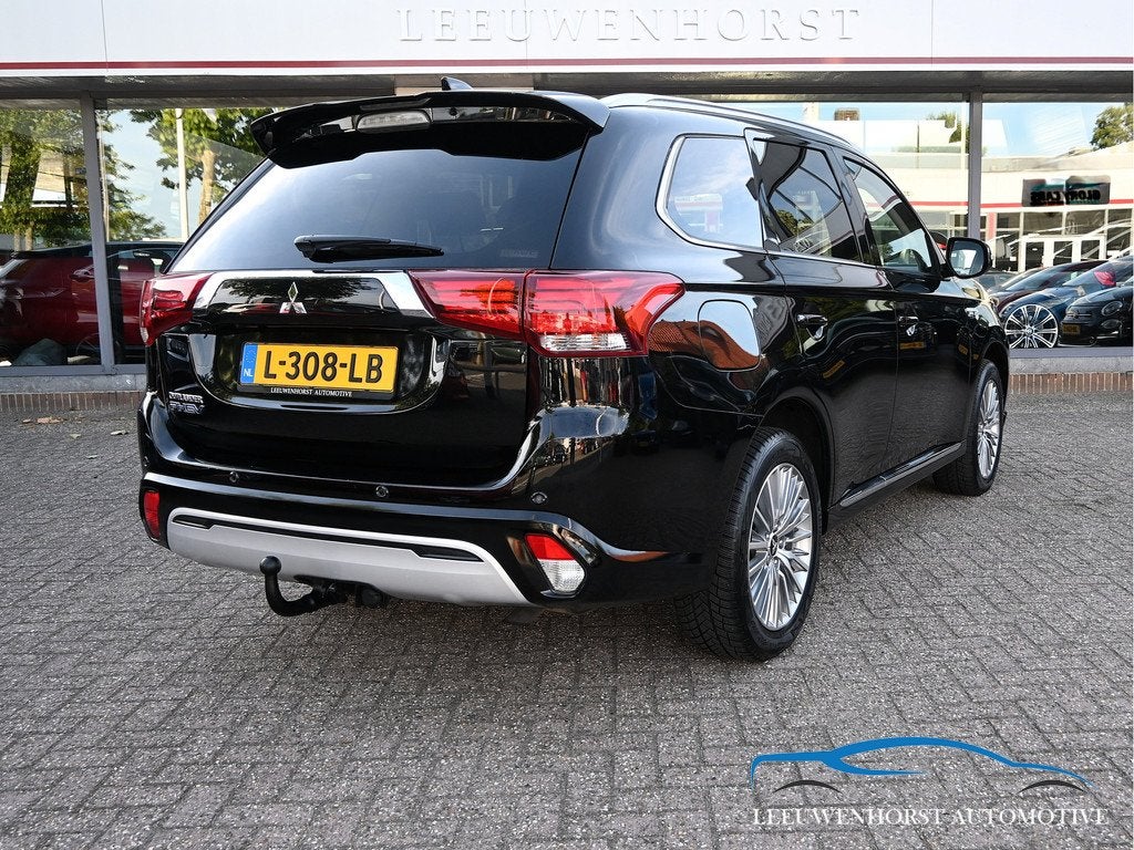Mitsubishi Outlander 2.4 PHEV Intense (bj 2021, automaat), Auto's, Mitsubishi, Automaat, Euro 6, 4 cilinders, 1865 kg