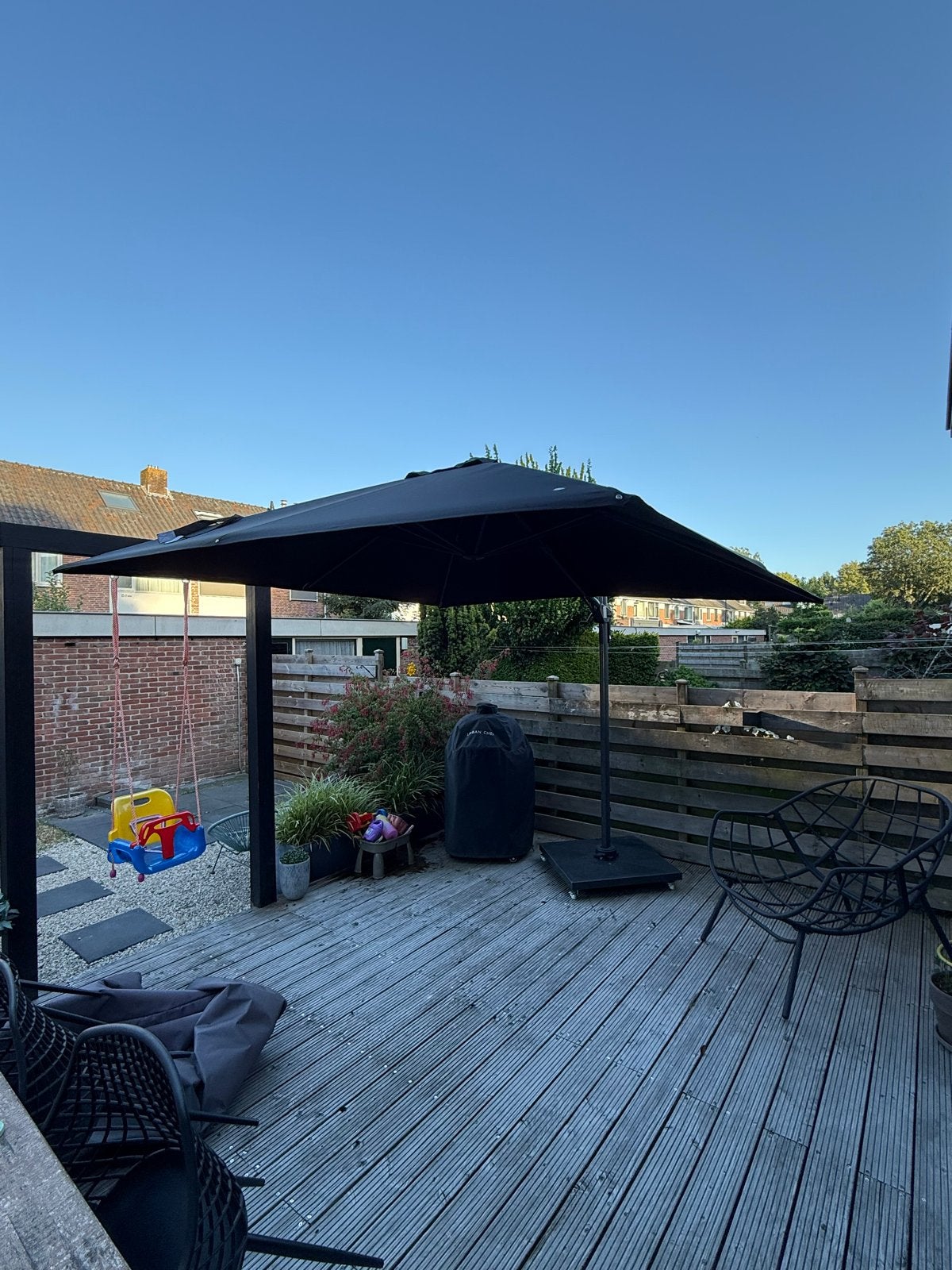 zweefparasol donker grijs met verrijdbare parasolvoet + hoes, Ophalen, Nieuw, Zweefparasol, Verstelbaar