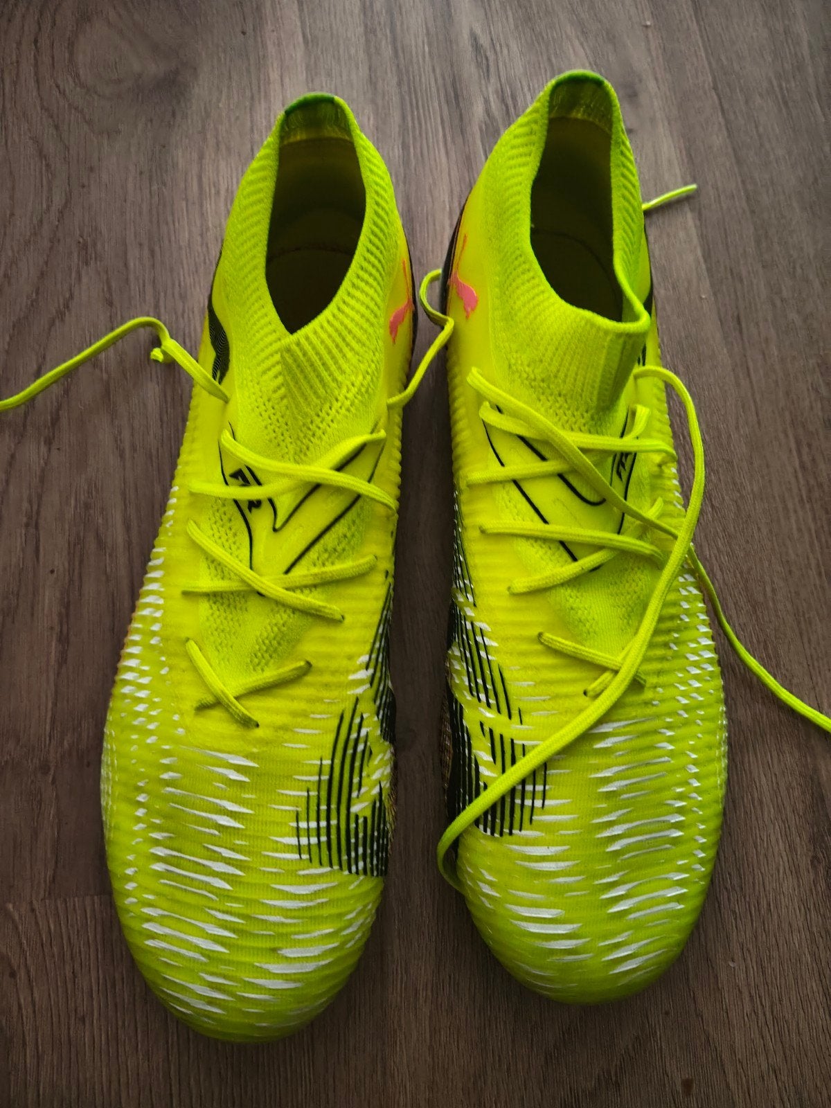 Puma voetbalschoenen - Zo goed als nieuw, Sport en Fitness, Ophalen of Verzenden, Zo goed als nieuw, Schoenen