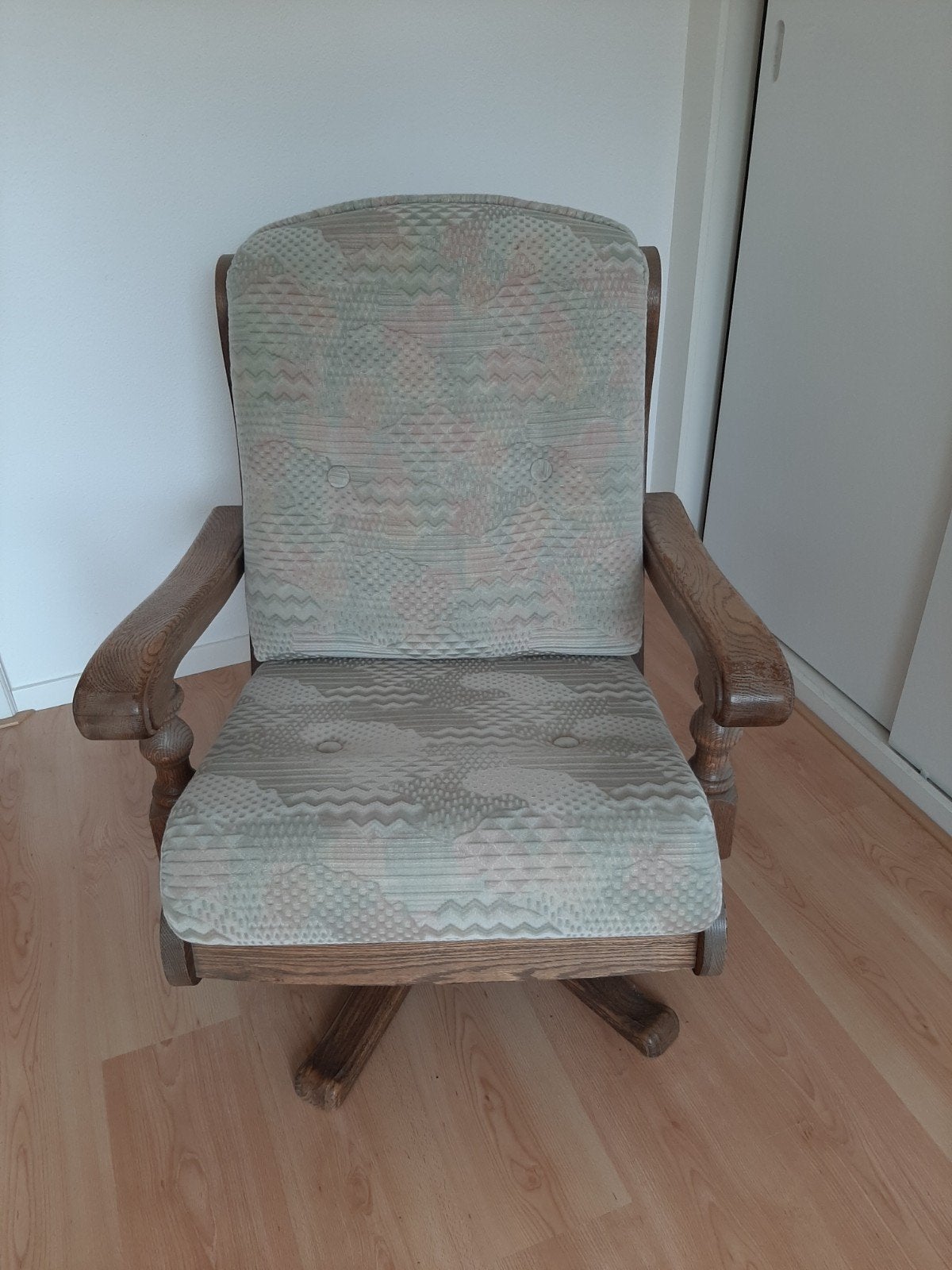 Vintage Eikenhouten Draaibare Fauteuil met Armleuningen, Ophalen