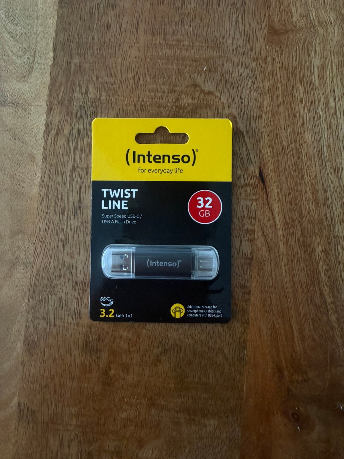 Intenso Twist Line, Ophalen of Verzenden, Nieuw, 32 GB