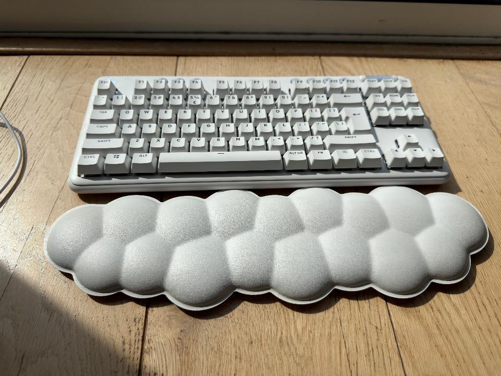 Logitech G715 Aurora - Draadloos Mechanisch Toetsenbord, Logitech, Ophalen of Verzenden, Zo goed als nieuw, Draadloos
