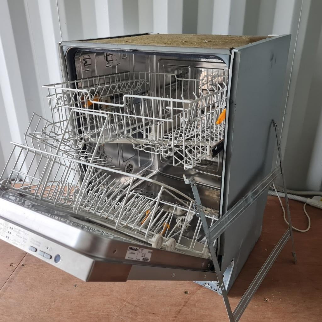 Miele G 2275 SCVi inbouw vaatwasmachine . Foutcode F24, Ophalen, Gebruikt, Inbouw, 45 tot 60 cm