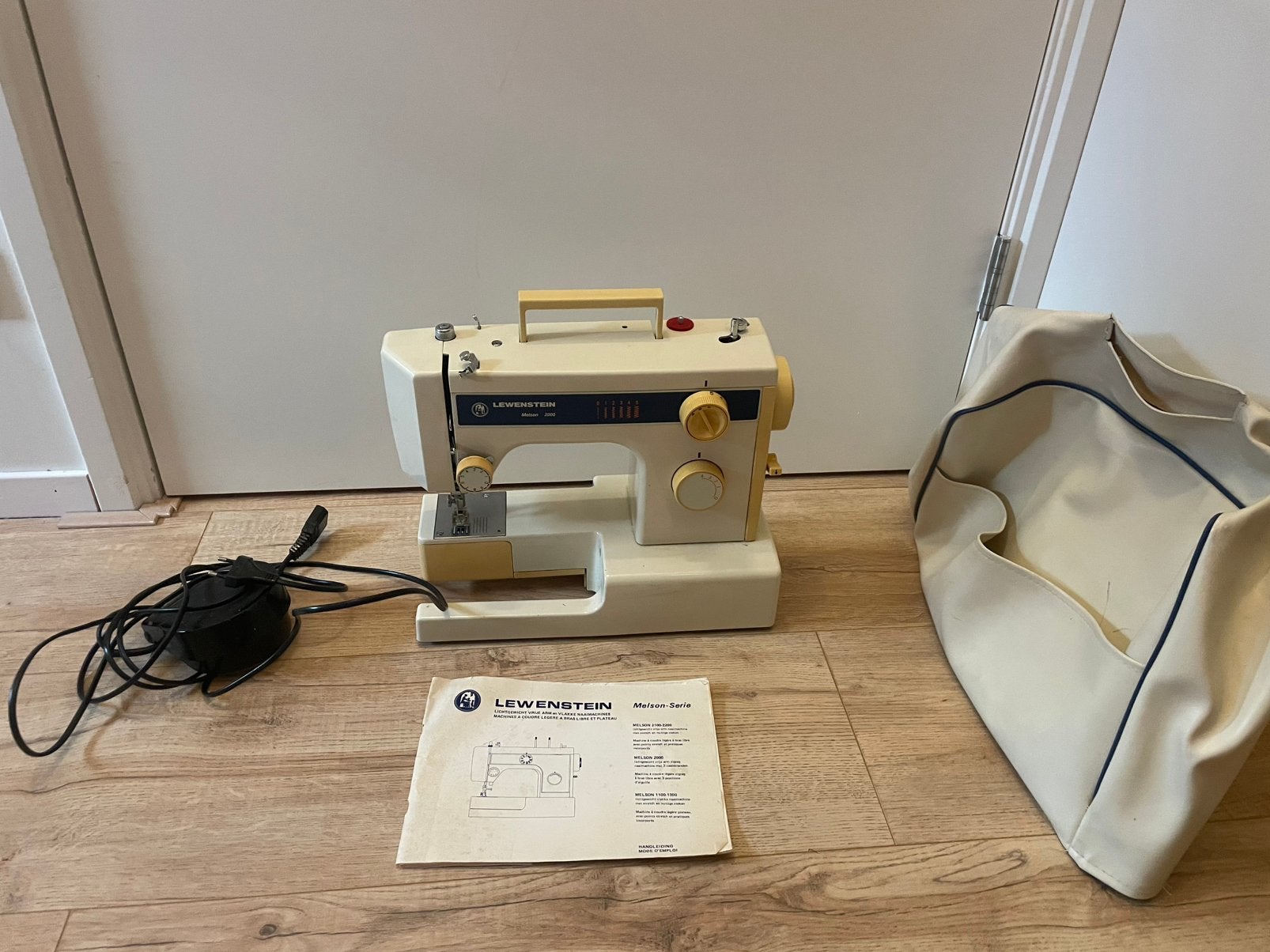 Lewenstein melson 2000 naaimachine, Ophalen, Gebruikt, Naaimachine, Overige merken