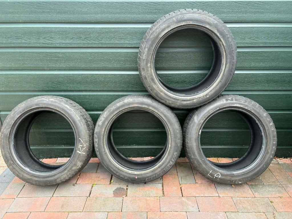 4 goede all season banden 17 inch, Ophalen, Gebruikt