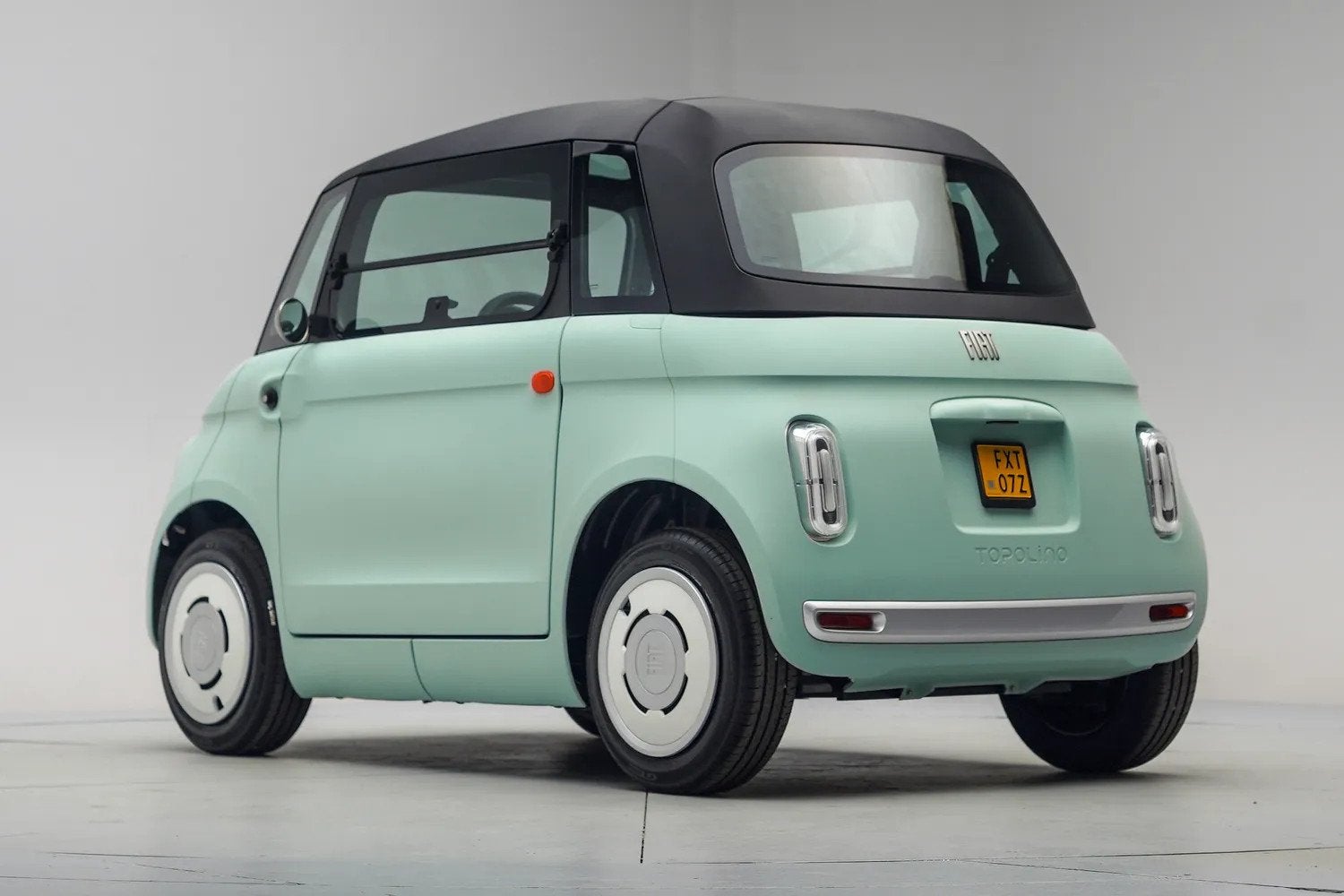Fiat TOPOLINO 75KM [ Panoramadak Direct leverbaar Inclusief, Auto's, Fiat, Overige modellen, 5 kWh, 2 stoelen, Geïmporteerd
