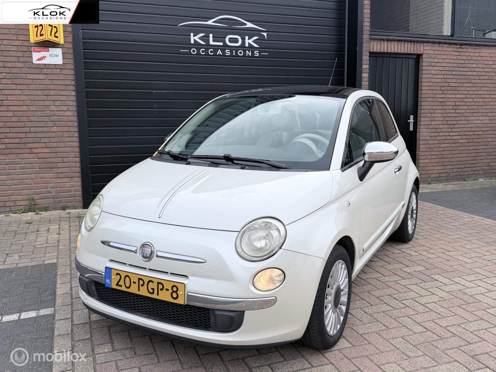 Fiat 500 1.2 Lounge Automaat Nap Airco Pano Navi Distrib V.V, Auto's, Fiat, Euro 5, 1242 cc, Origineel Nederlands, Bedrijf