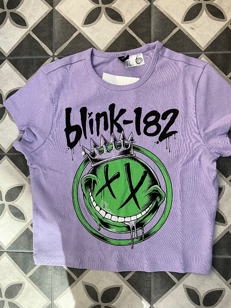 Crop top met print van Blink 182 maat S Nieuw, Nieuw, Ophalen of Verzenden, Crop top met print van Blink 182 maat S Nieuw, Emmen