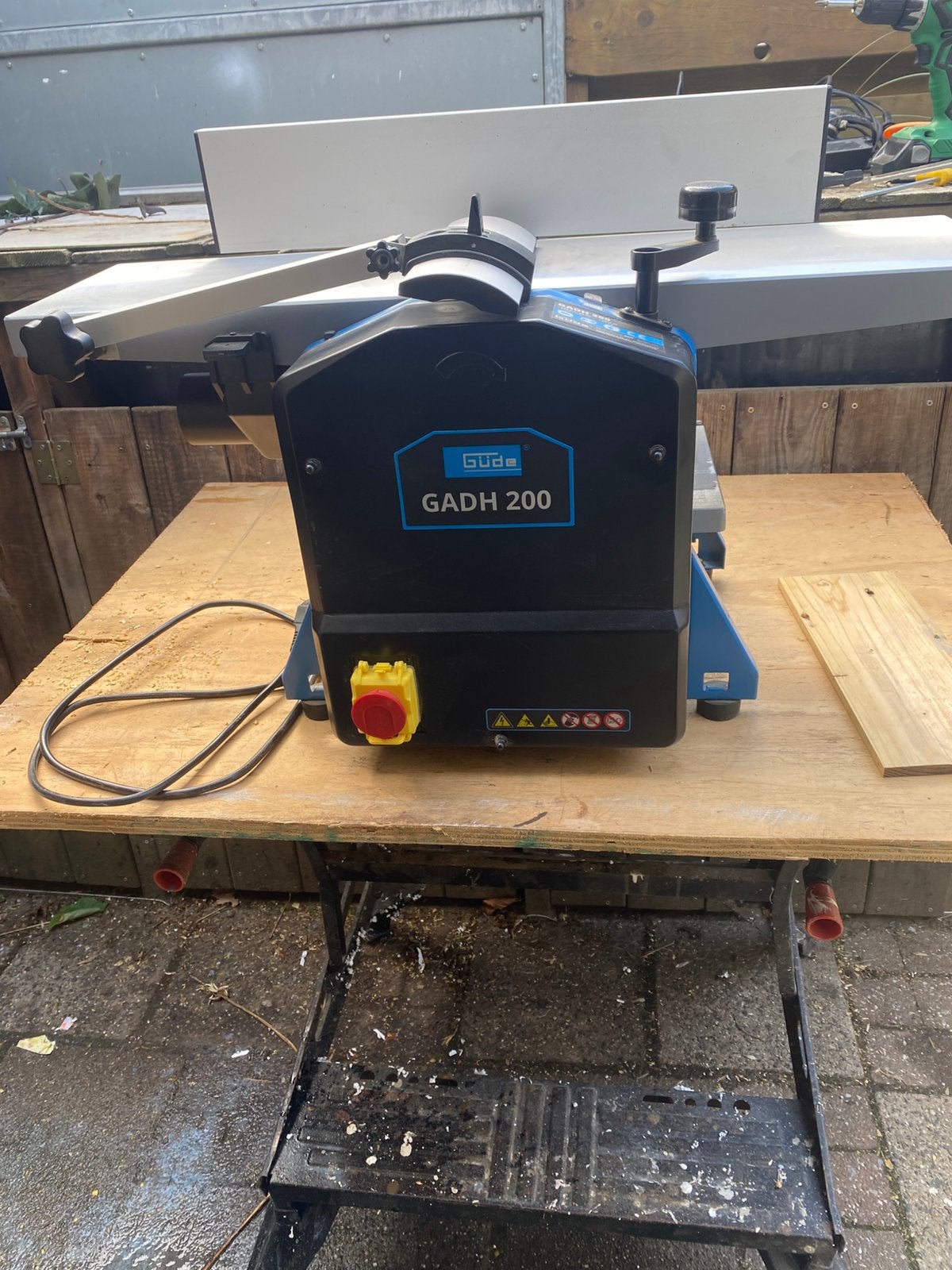 Gude vlakbank, Ophalen, Zo goed als nieuw, 1200 watt of meer, Overige typen