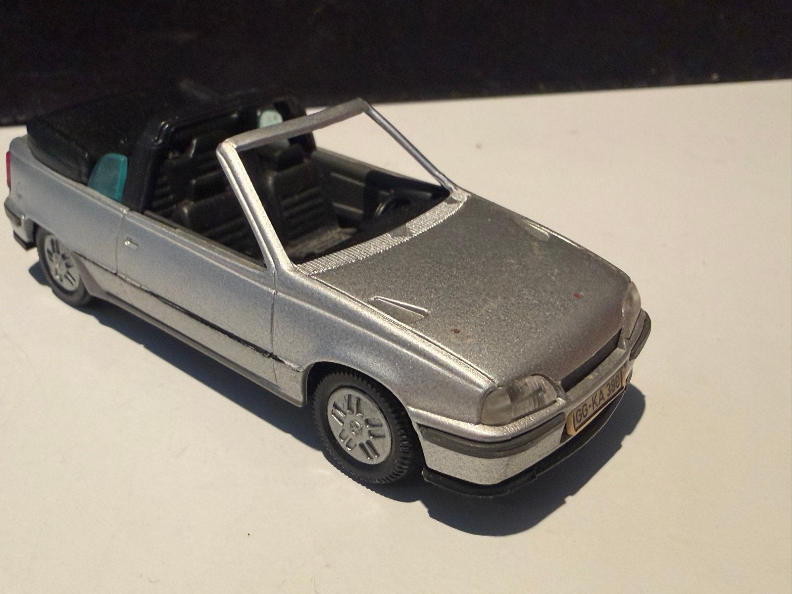 Gama Opel Kadett GSi Cabriolet 1:43 - Zilver, Ophalen of Verzenden, Gebruikt, Auto, Gama