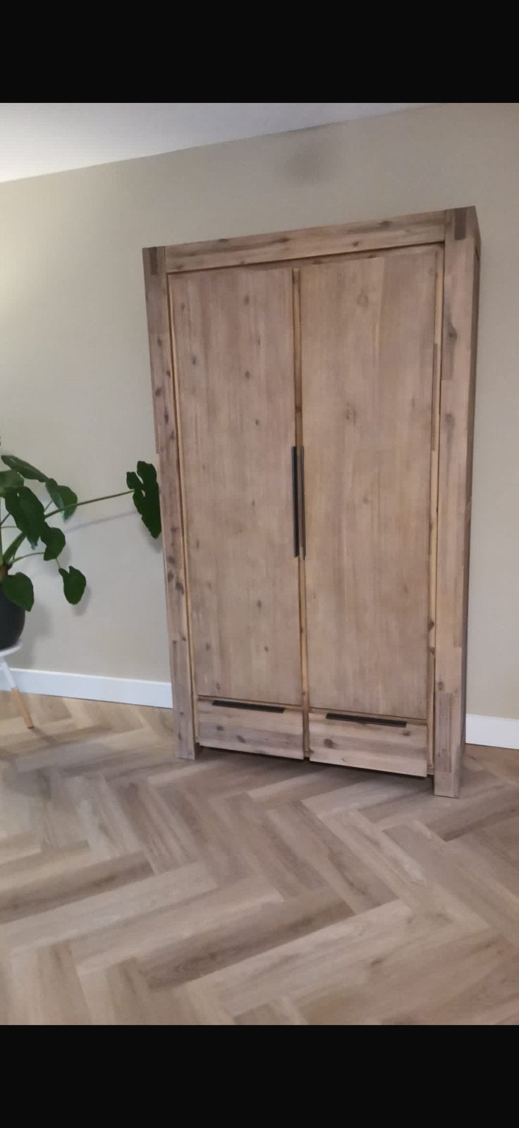 Prachtige kast Salzburg Pronto, Ophalen, 200 cm of meer, Zo goed als nieuw, 25 tot 50 cm